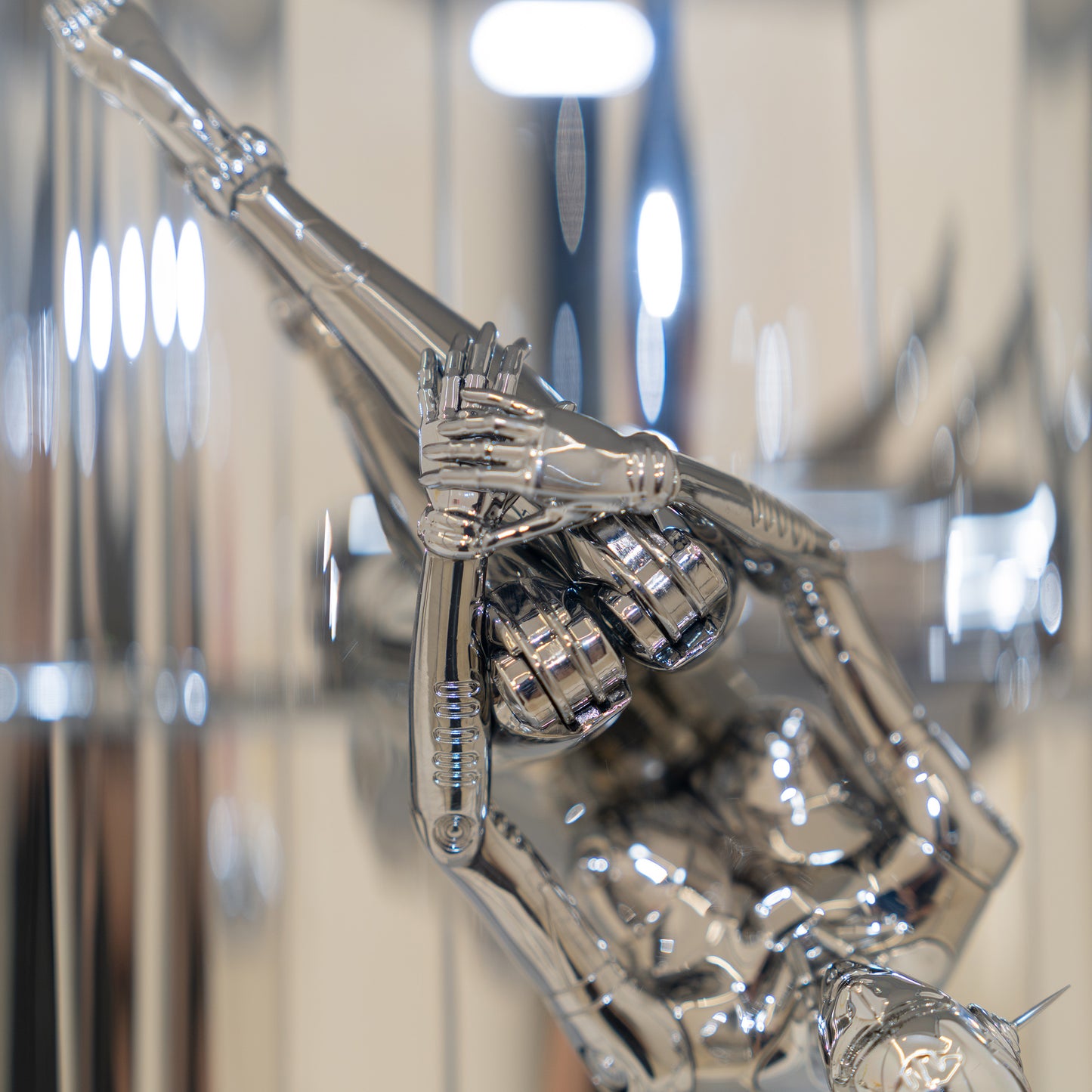 Untitled_Sexy Robot_Space traveler 1/8 scale infinity box